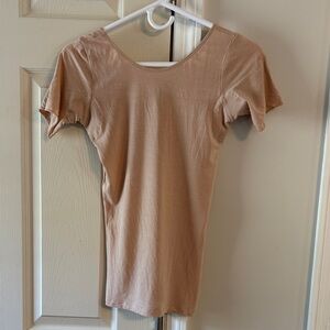 Numi The Signature Undershirt